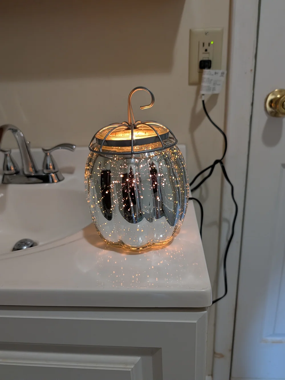 Scentsy Fall Fairy Tale Wax Warmer